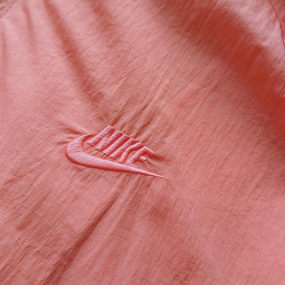 Nike Swoosh Windbreaker - Picture 3 of 4